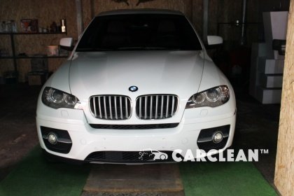 BMW X6. Глубокая очистка лакокрасочного покрытия автомобиля. Защита кузова